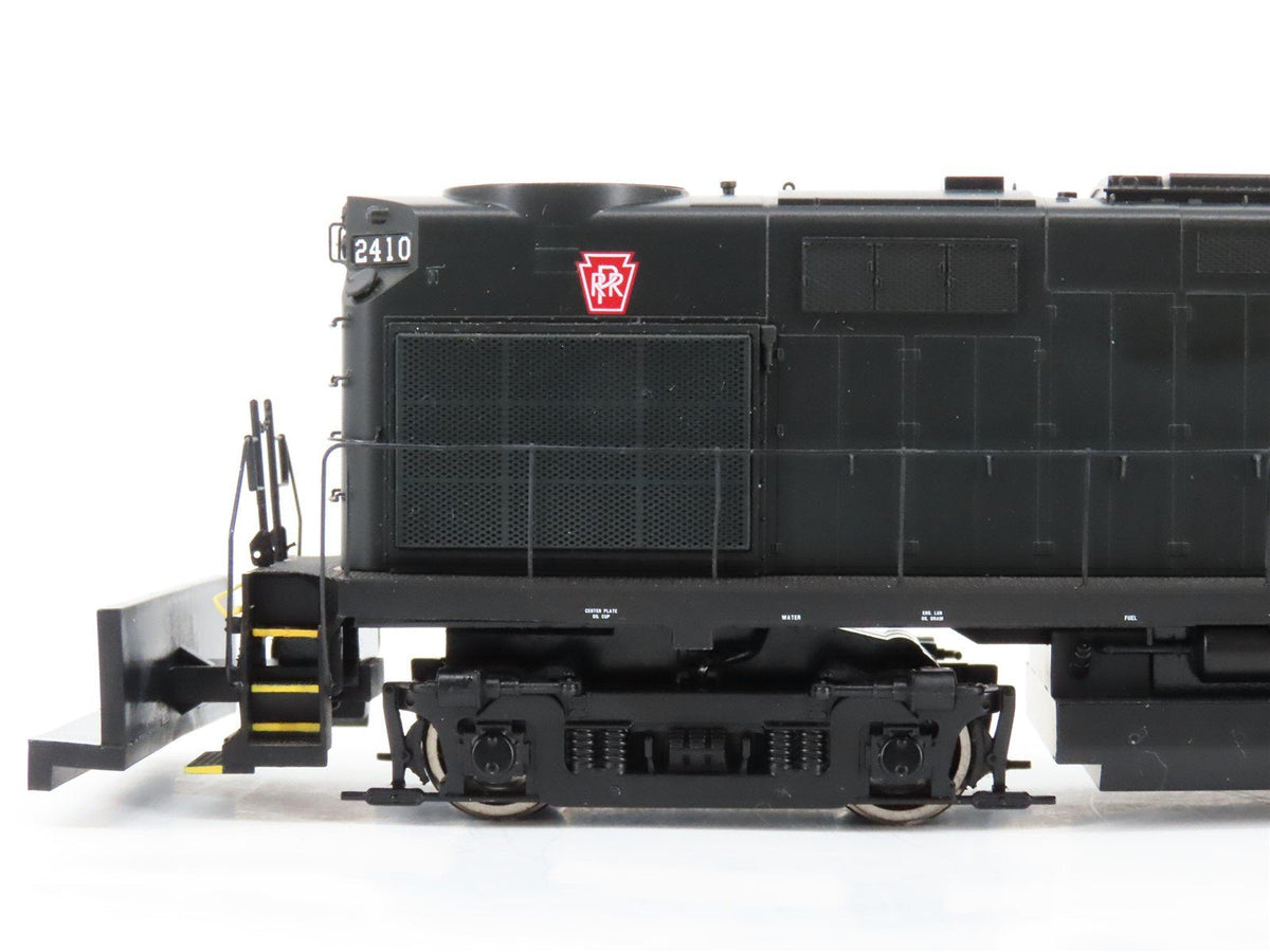 HO Scale Proto 2000 920-31346 PRR Pennsylvania RS27 Diesel #2410 w/ DCC &amp; Sound