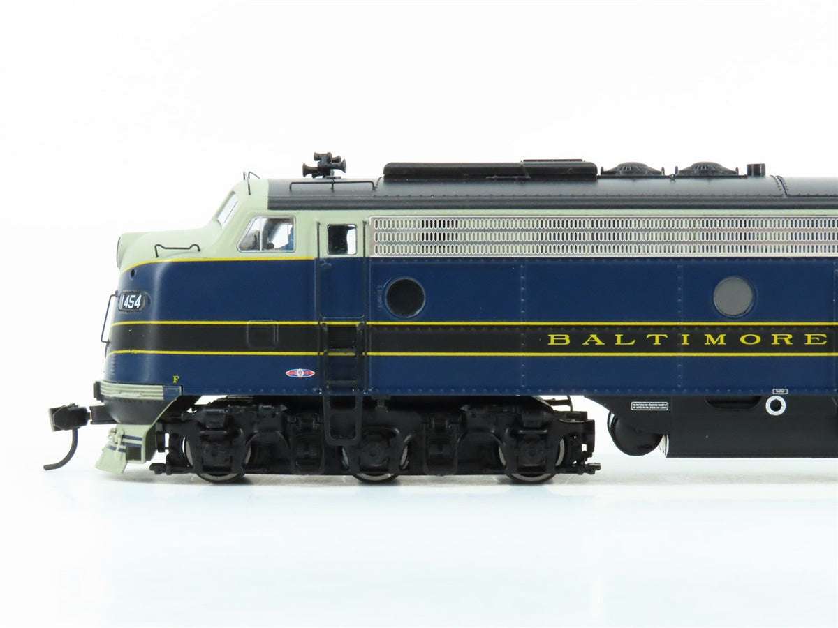 HO Scale Walthers Proto 920-41368 B&amp;O EMD E9A/E8Bm Diesel Set w/ DCC &amp; Sound