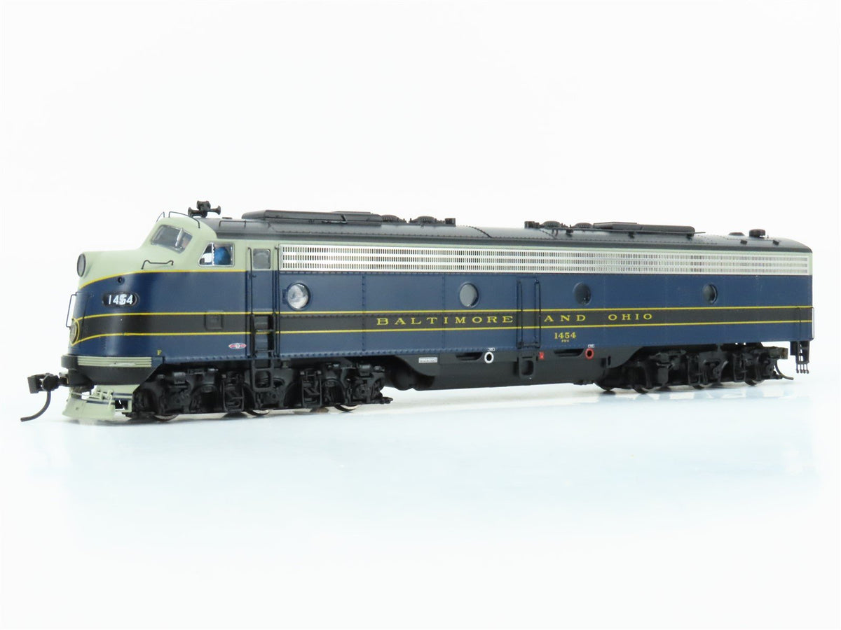 HO Scale Walthers Proto 920-41368 B&amp;O EMD E9A/E8Bm Diesel Set w/ DCC &amp; Sound