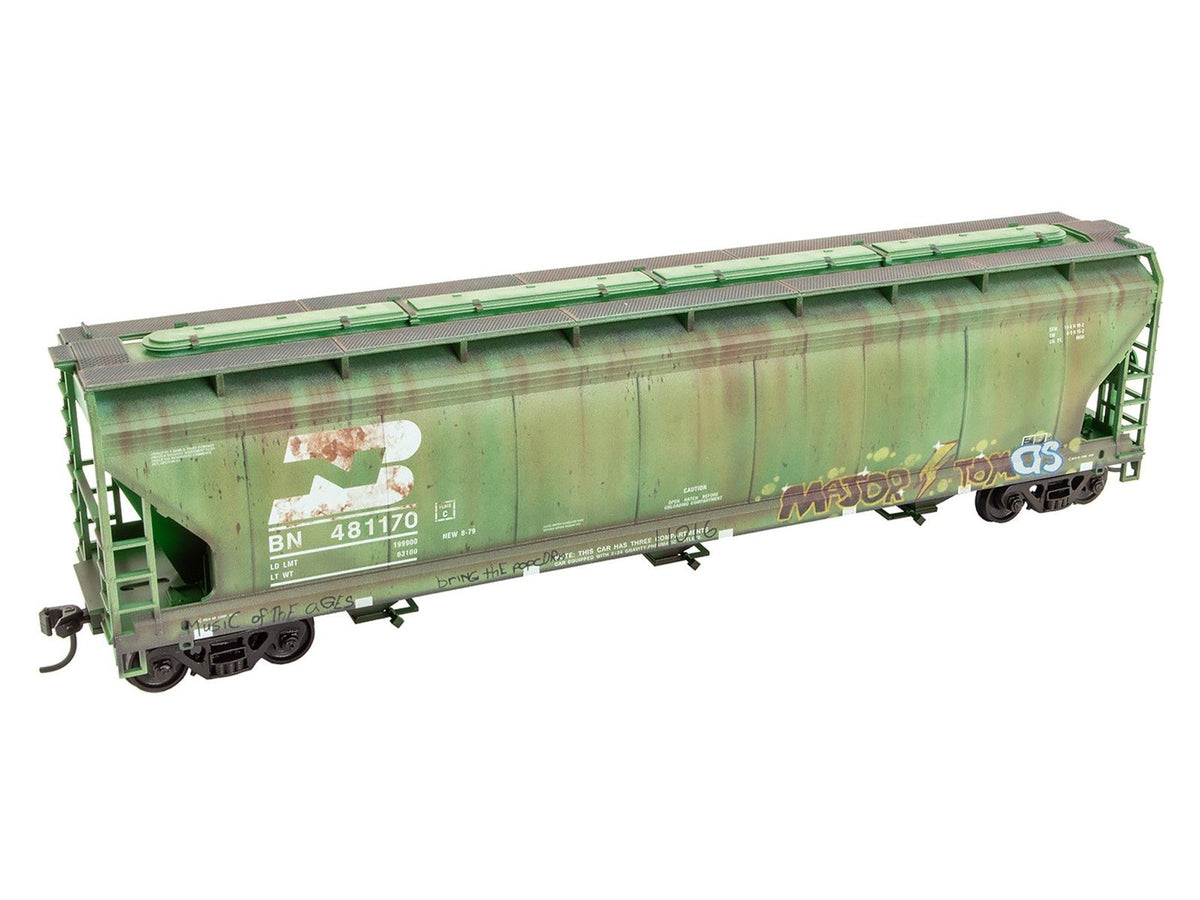 HO Accurail/Micro-Trains MTL Kit 5600-002 BN 3-Bay Covered Hopper w/ Graffiti