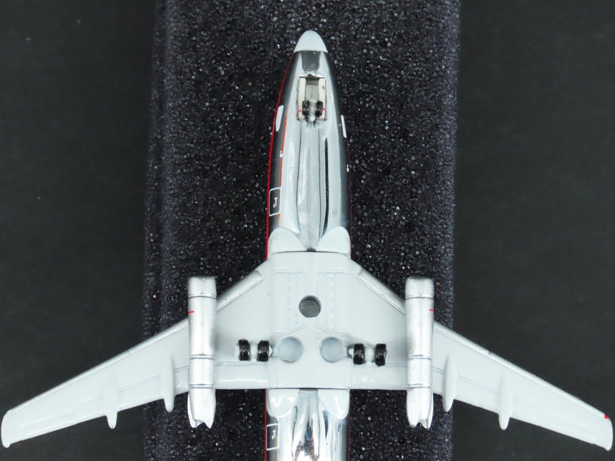 1:400 Black Box Models Die-Cast American Airlines Boeing B-737-200 Aircraft