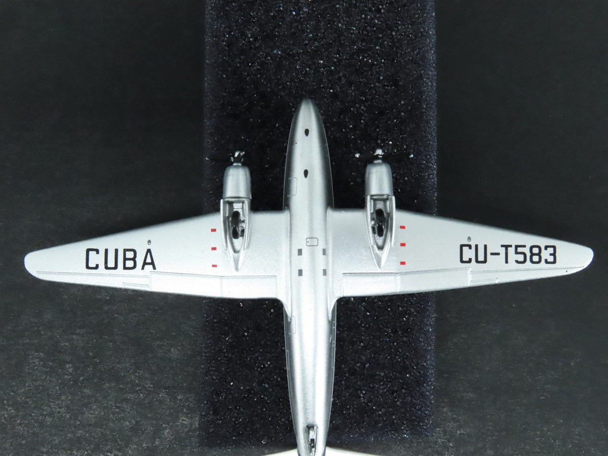 1:400 Aero Classics Latin Classics Aerovias Q Curtiss C-46 Aircraft CU-T583