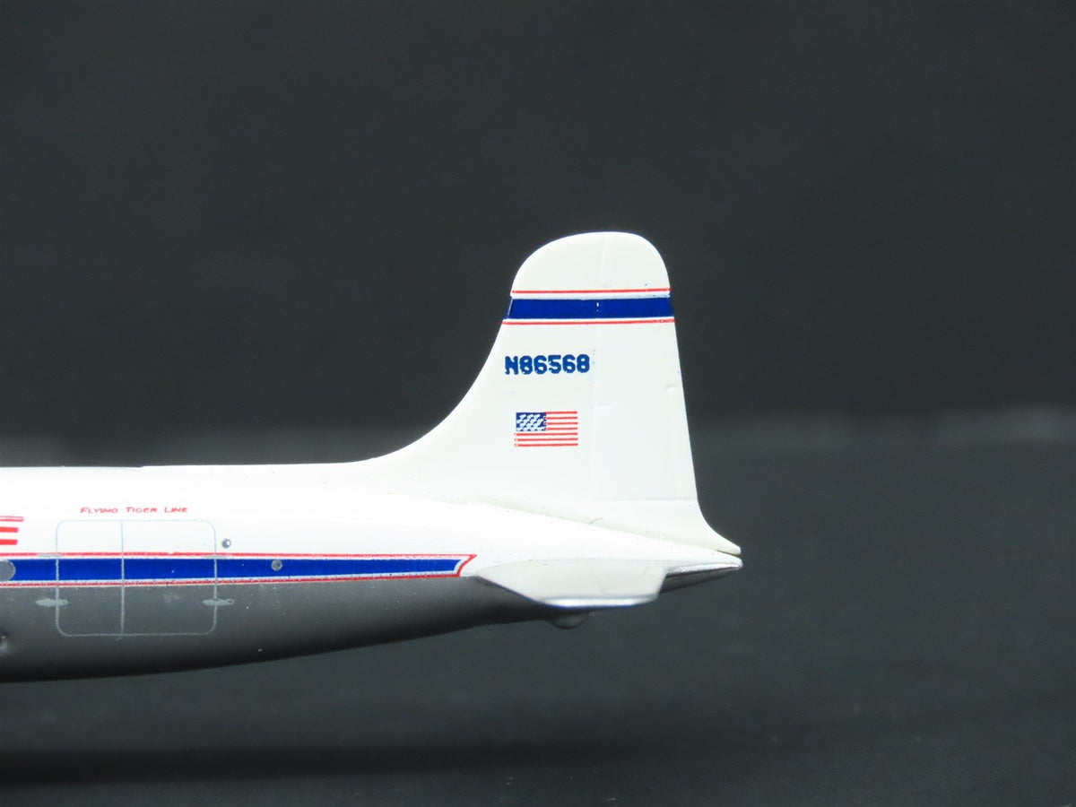 1:400 Aero Classics Die-Cast Flying Tiger McDonnell Douglas C-54B-1-DC Aircraft