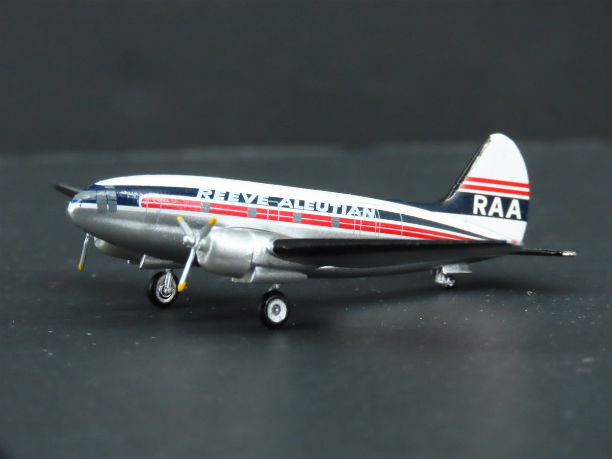 1:400 Aero Classics Die-Cast Reeve Aleutian Curtiss C-46A-CU Aircraft N9852F