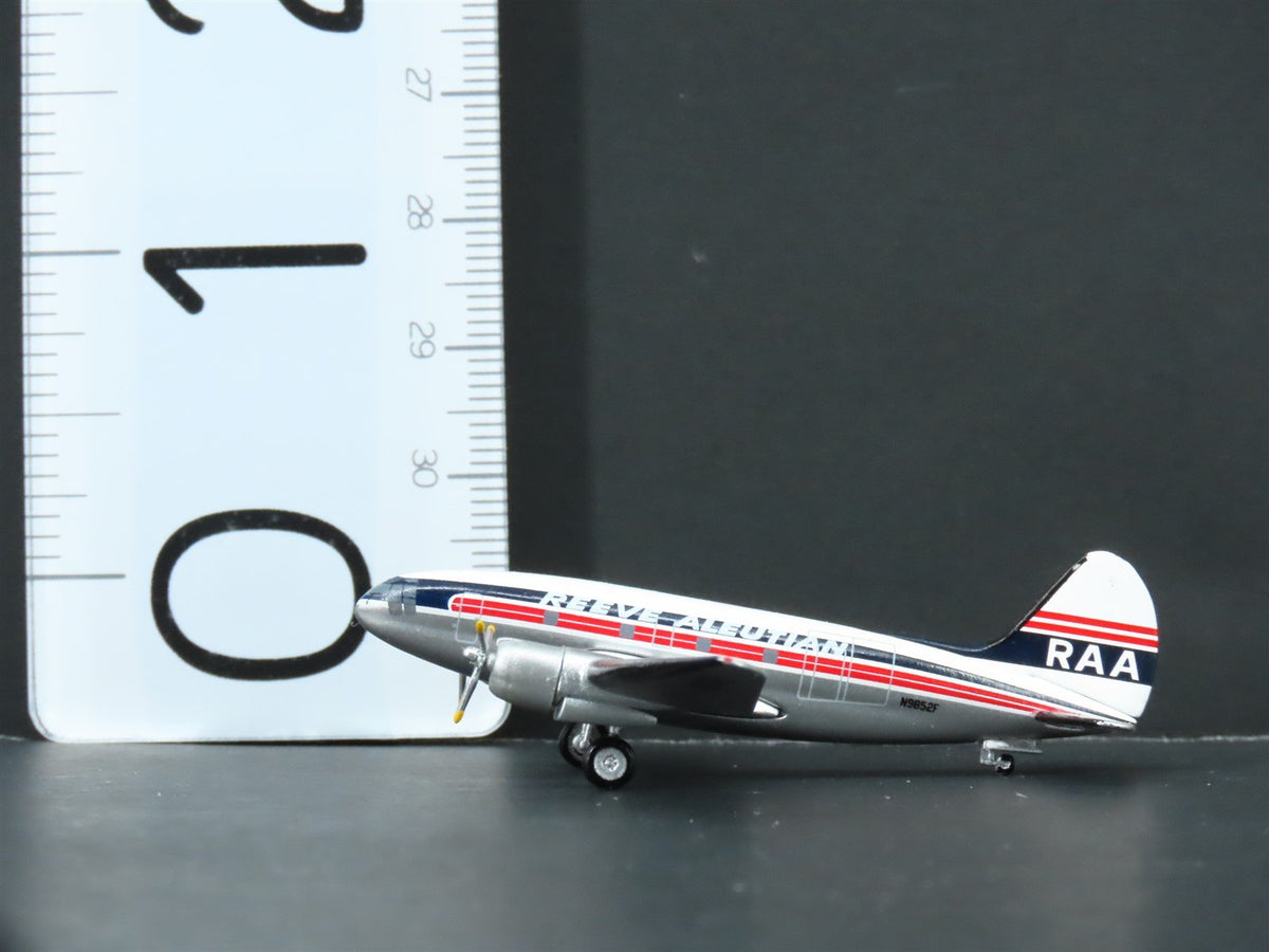 1:400 Aero Classics Die-Cast Reeve Aleutian Curtiss C-46A-CU Aircraft N9852F