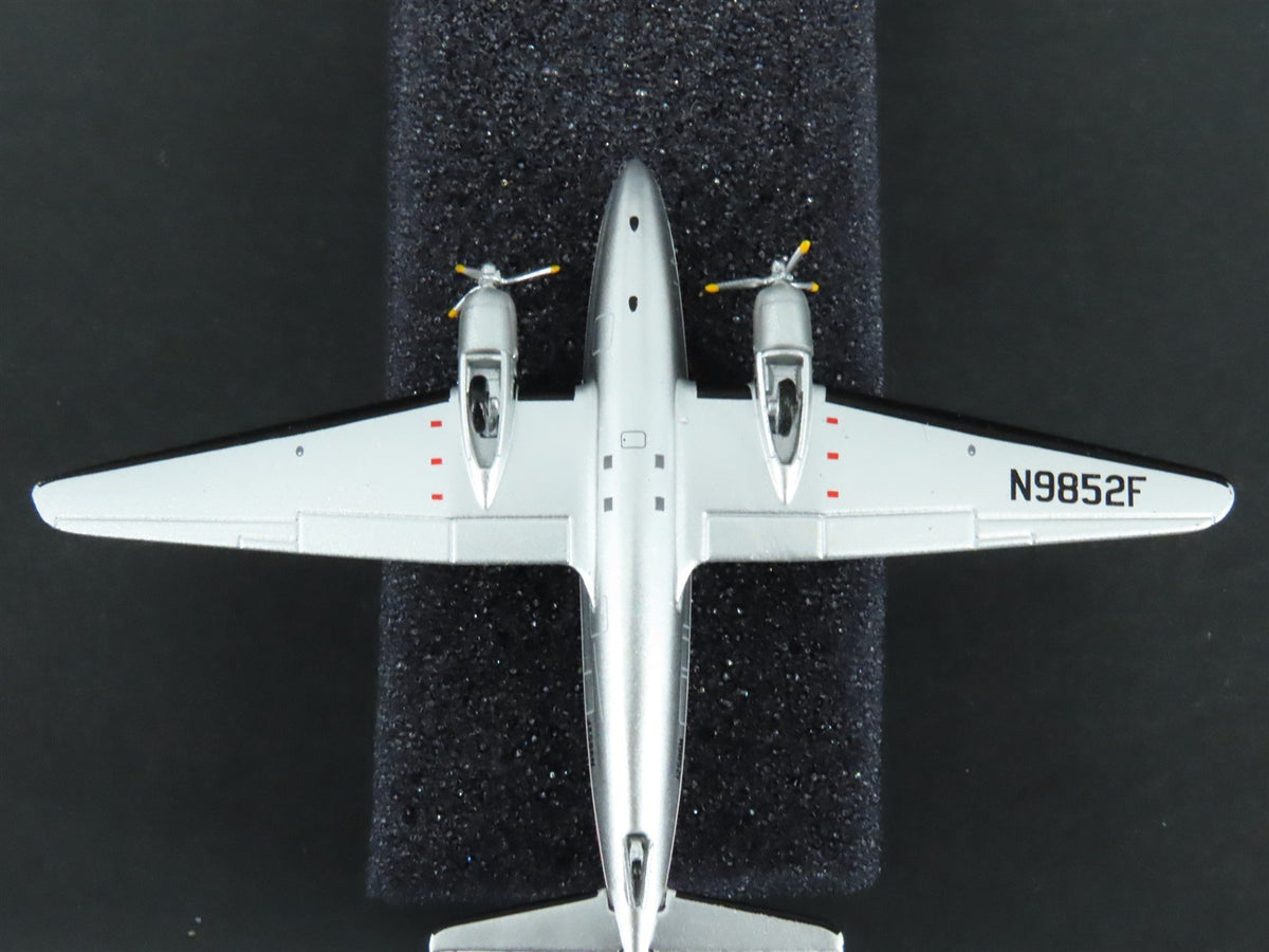 1:400 Aero Classics Die-Cast Reeve Aleutian Curtiss C-46A-CU Aircraft N9852F
