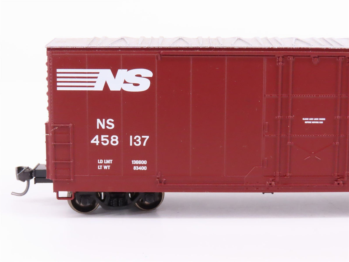 HO Scale Scaletrains.com NS Norfolk Southern 50&#39; Double Door Boxcar #458137