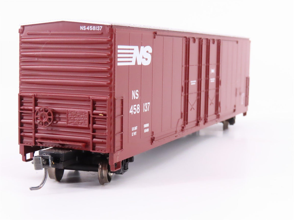 HO Scale Scaletrains.com NS Norfolk Southern 50&#39; Double Door Boxcar #458137