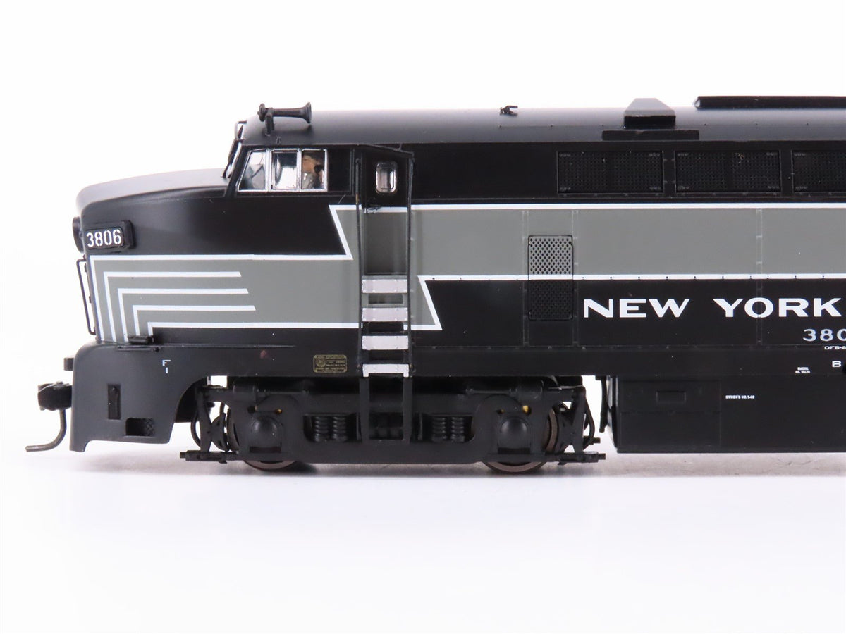 HO Broadway Limited BLI 4144 NYC BLW RF16 Sharknose A/B Diesel Set - Paragon3