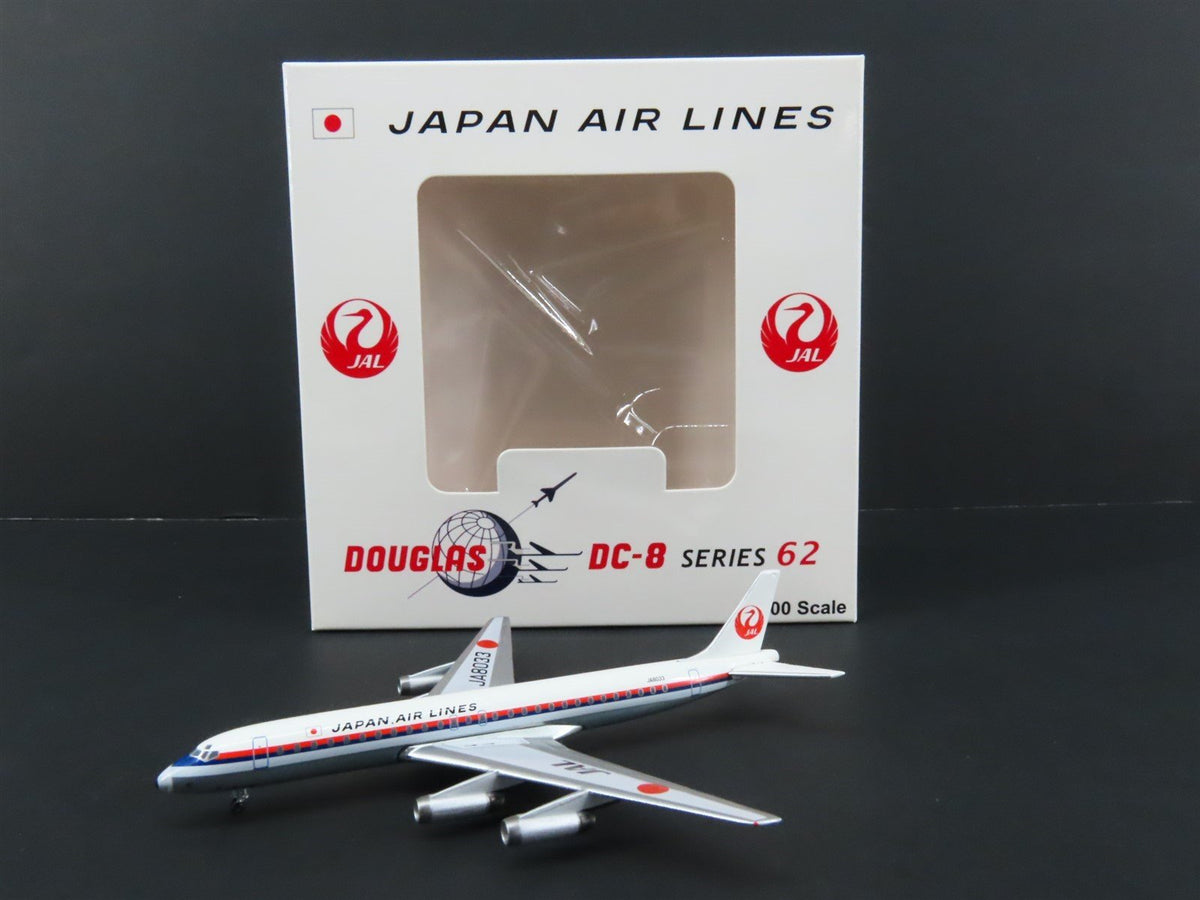 1:400 Scale Aero Classics Die-Cast JAL Japan McDonnell Douglas DC-8-62 Aircraft