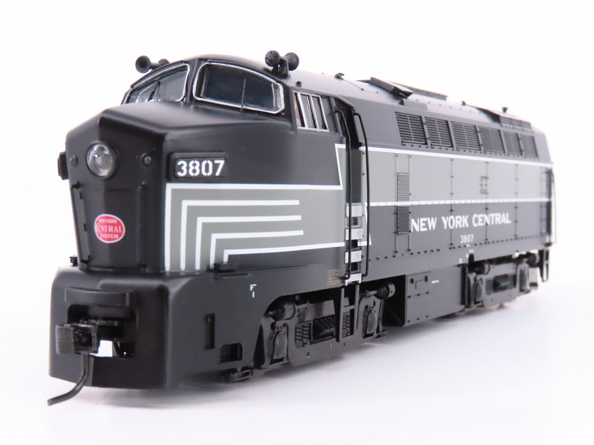 HO Broadway Limited BLI 4145 NYC BLW RF16A Sharknose Diesel #3807 - Paragon3