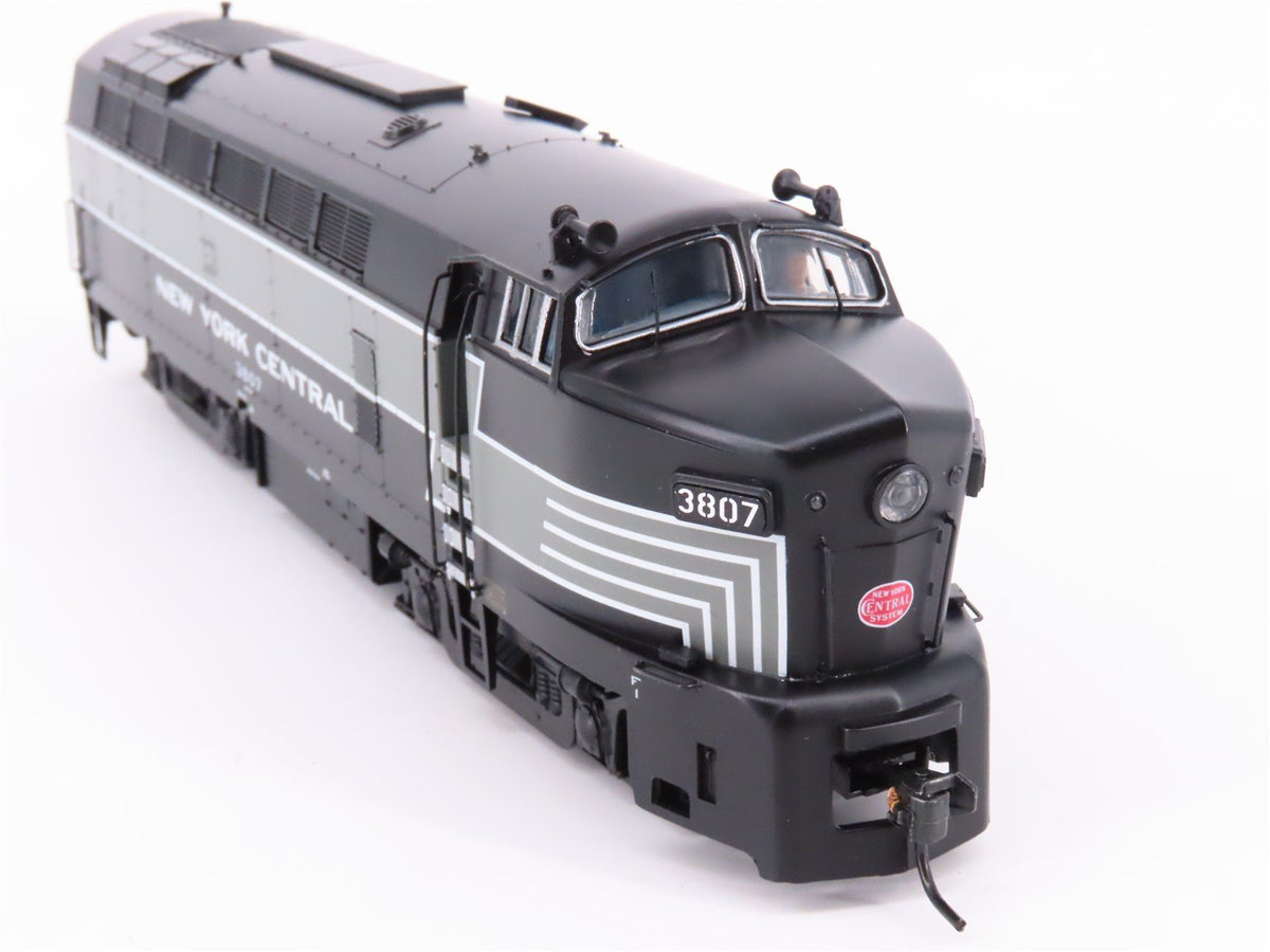 HO Broadway Limited BLI 4145 NYC BLW RF16A Sharknose Diesel #3807 - Paragon3