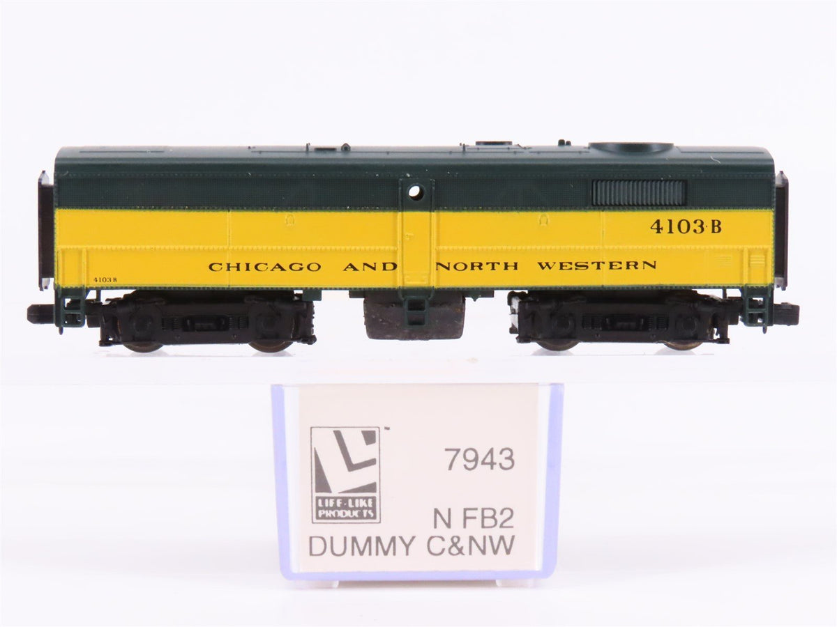 N Scale Life-Like 7943 CNW Railway FB2 Diesel Loco #4103B Unpowered