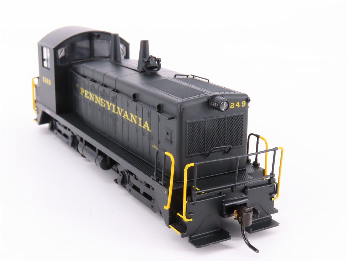 HO Broadway Limited BLI 2114 PRR Pennsylvania EMD NW2 Diesel #9249 - Paragon2