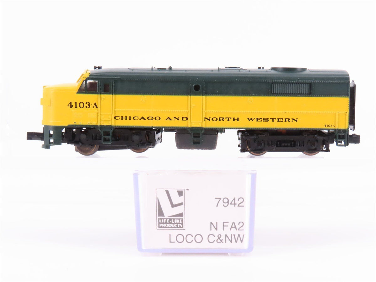 N Life-Like 7942 CNW Chicago &amp; North Western FA2 Diesel #4103-A DOES NOT RUN