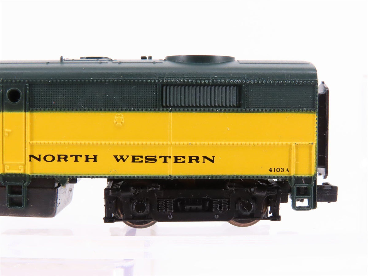 N Life-Like 7942 CNW Chicago &amp; North Western FA2 Diesel #4103-A DOES NOT RUN