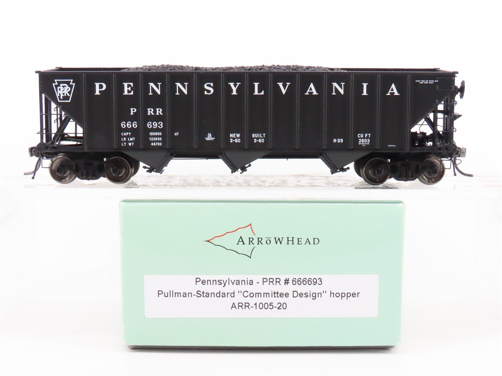 HO Scale Arrowhead ARR-1005-20 PRR Pennsylvania 3 Bay Hopper #666693 - With Load