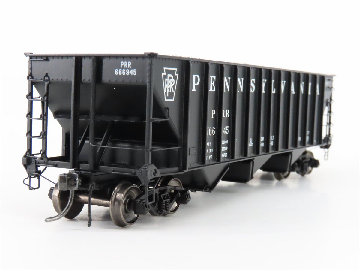 HO Scale Arrowhead ARR-1005-45 PRR Pennsylvania 3 Bay Hopper #666945 - With Load