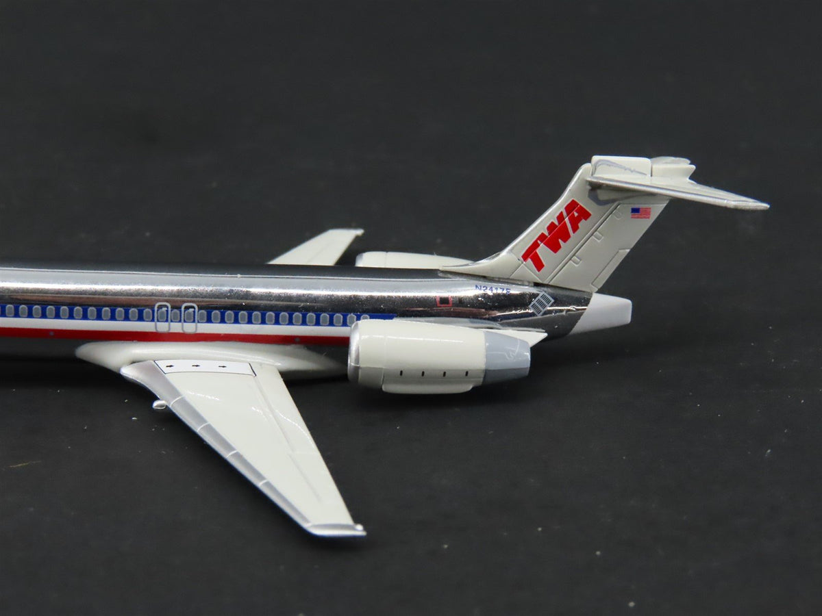 1:400 Scale Dragon Wings CRS002 Die-Cast TWA Boeing B-717-200 Aircraft N2417F