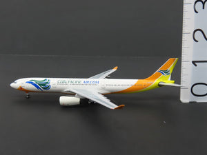 1:400 AeroClassics Big-Bus Die-Cast Cebu Pacific Air A330-343E Airbus RP-3341
