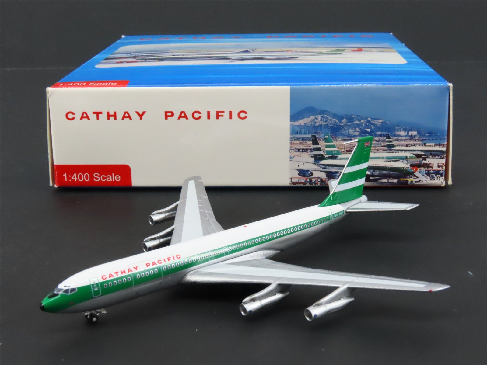 1:400 AeroClassics Die-Cast Cathay Pacific Boeing B707-351C Airliner VR-HGP