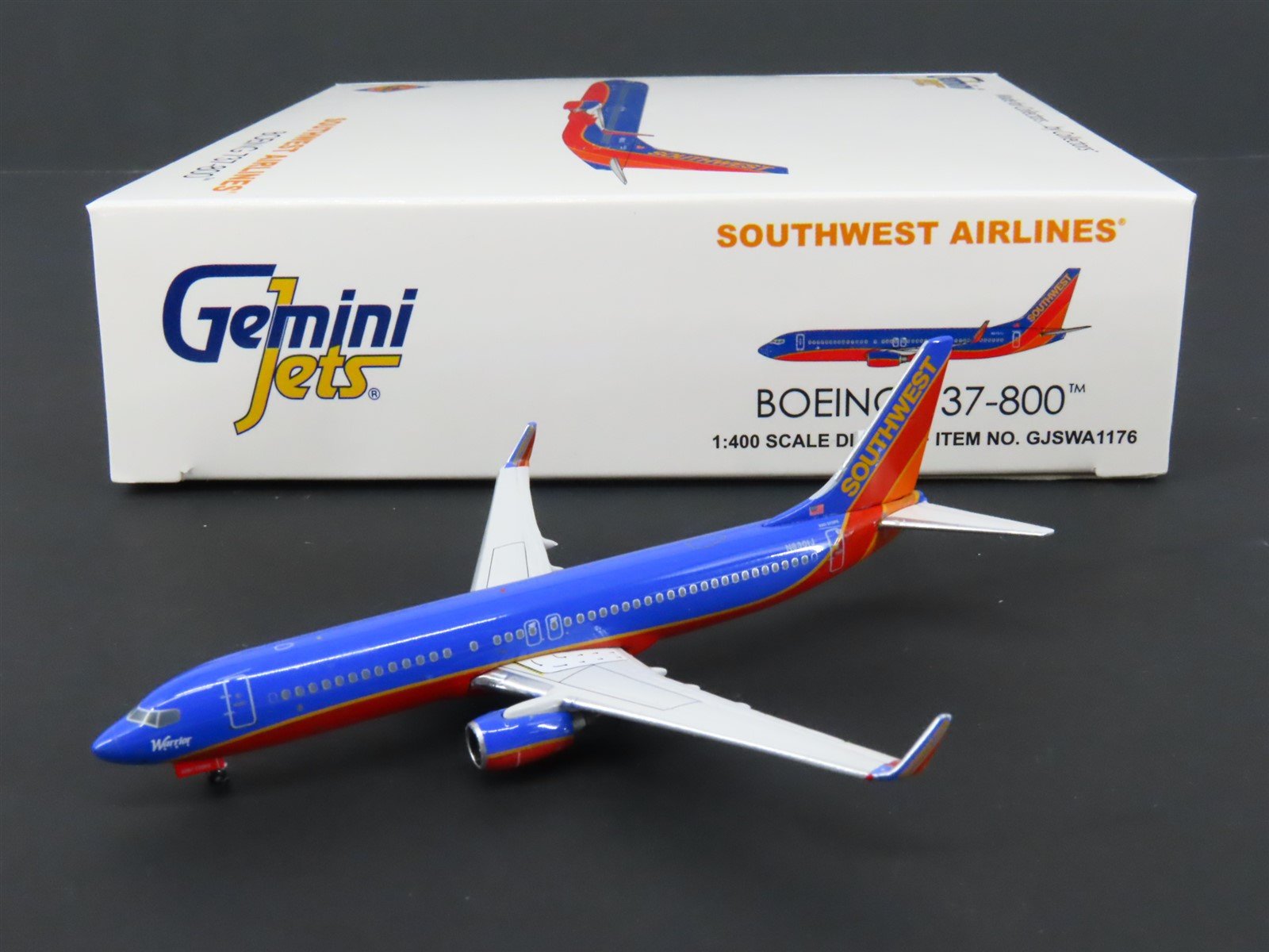 1:400 Gemini Jets GJSWA1176 Die-Cast Southwest Airlines Boeing 737-800 Airliner