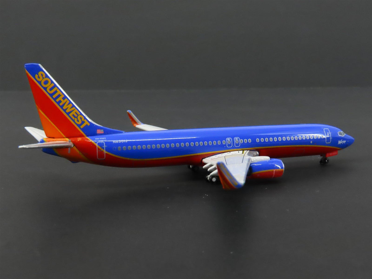 1:400 Gemini Jets GJSWA1176 Die-Cast Southwest Airlines Boeing 737-800 Airliner