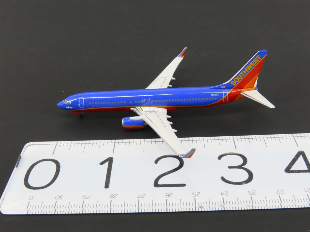 1:400 Gemini Jets GJSWA1176 Die-Cast Southwest Airlines Boeing 737-800 Airliner