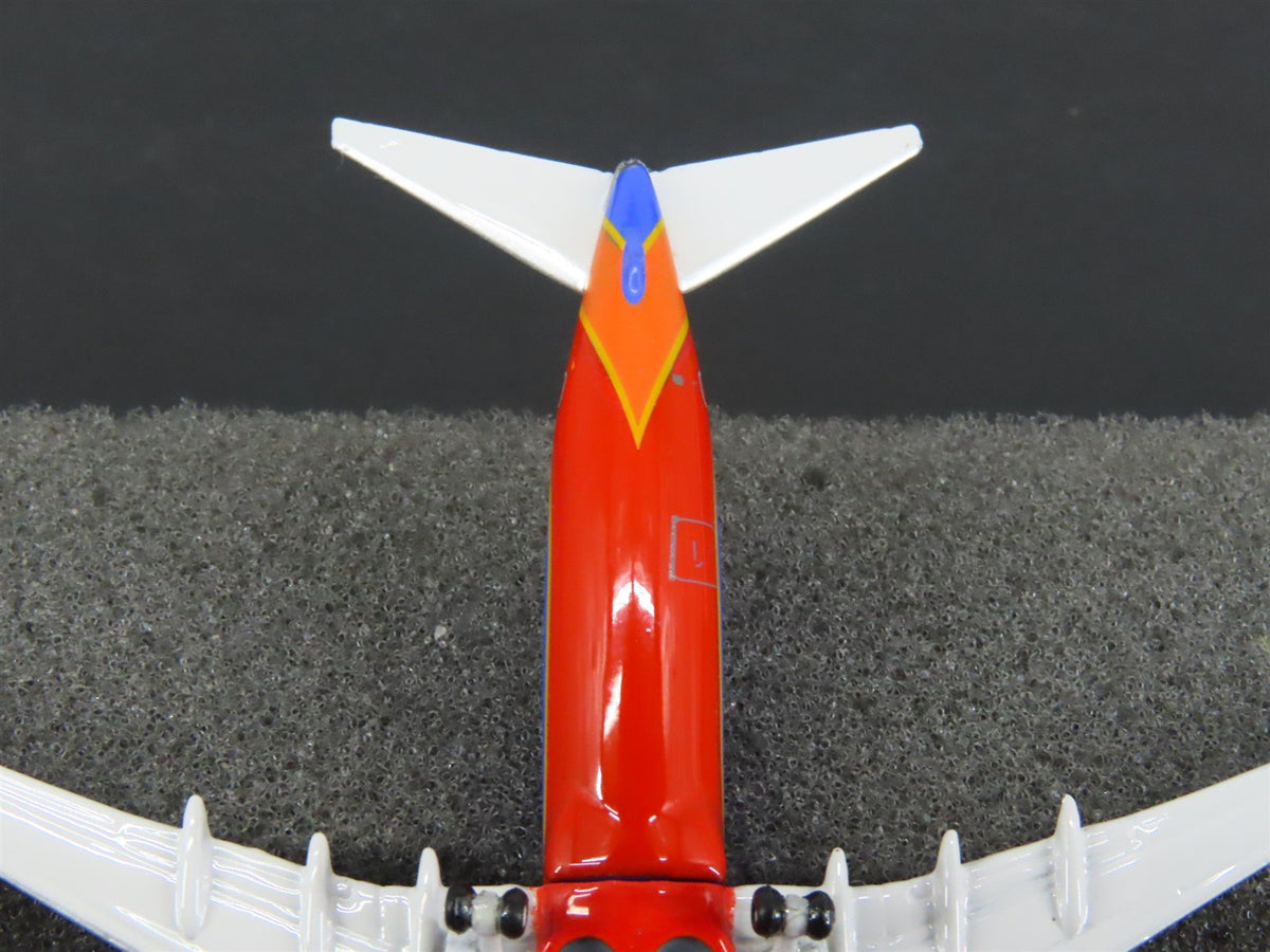 1:400 Gemini Jets GJSWA1176 Die-Cast Southwest Airlines Boeing 737-800 Airliner