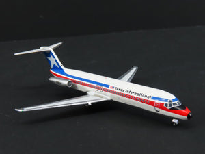 1:400 AeroClassics Die-Cast Texas International Douglas DC-9 Airliner N3504T