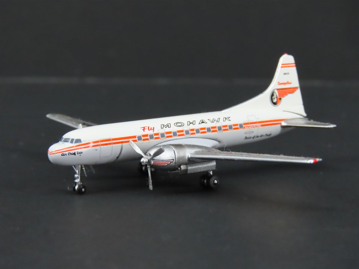 1:400 Scale Aero Classics Die-Cast Mohawk Convair CV-240-11 Aircraft N1013C