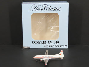 1:400 Scale Aero Classics Die-Cast Mohawk Convair CV-440 Aircraft N1013C