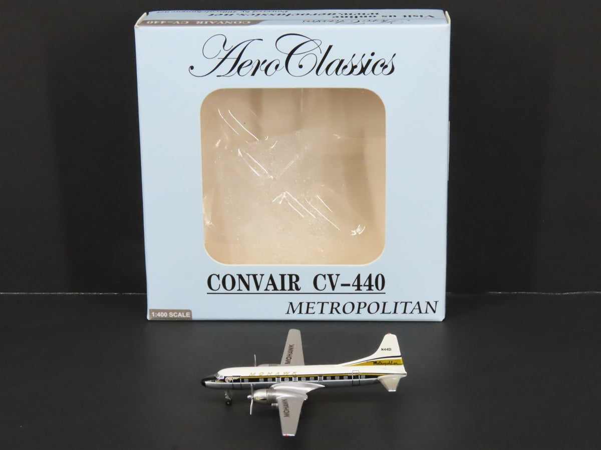 1:400 Scale Aero Classics Die-Cast Mohawk Convair CV-440-0 Aircraft N4401
