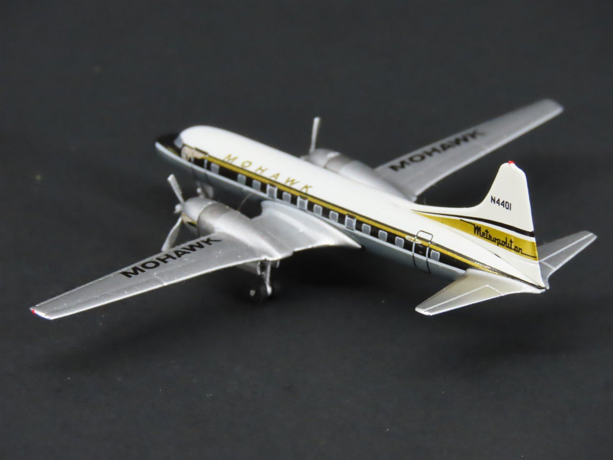 1:400 Scale Aero Classics Die-Cast Mohawk Convair CV-440-0 Aircraft N4401