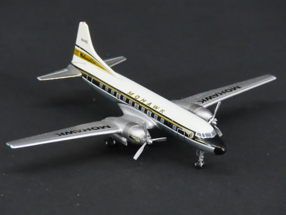 1:400 Scale Aero Classics Die-Cast Mohawk Convair CV-440-0 Aircraft N4401