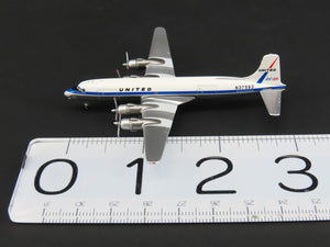 1:400 AeroClassics Die-Cast United Airlines Douglas DC-6A Airliner N37593