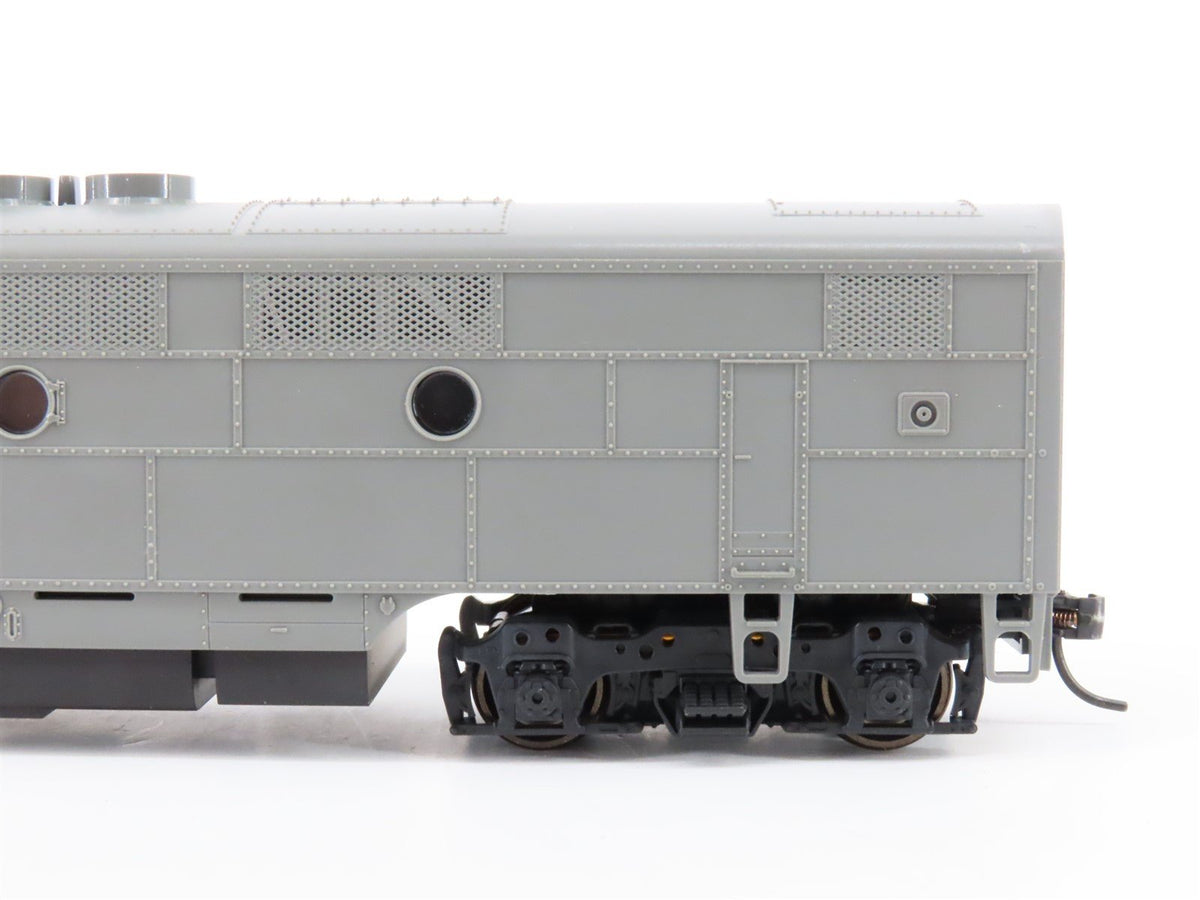 HO Scale Stewart/KATO Undecorated EMD F3B Ph. 1 Diesel Locomotive