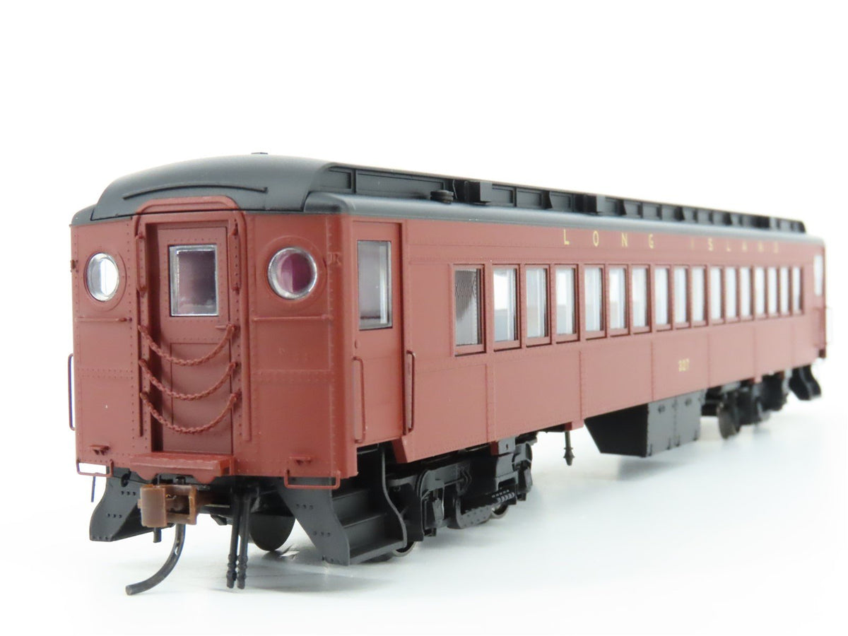 HO Con-Cor 0001-094097 LIRR &quot;Futura&quot; Coach mP54 Passenger #327 - Unpowered