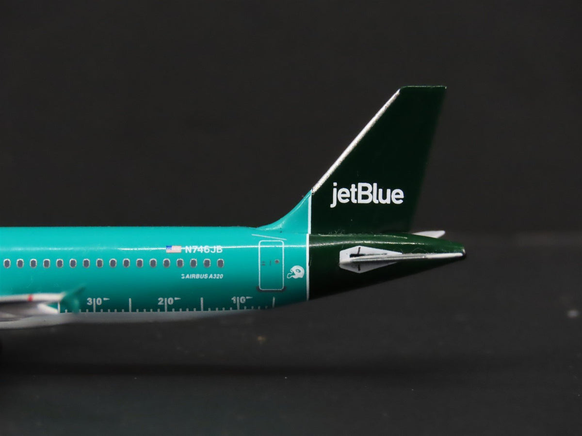 1:400 Aero Classics Baby-Bus AC19178 JetBlue &quot;NY Jets&quot; A320-232 Airbus N746JB