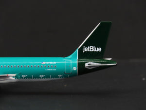 1:400 Aero Classics Baby-Bus AC19178 JetBlue 