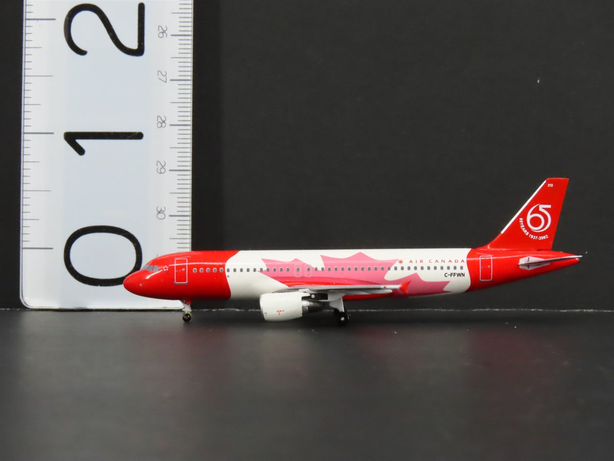 1:400 Aero Classics Baby-Bus AC19120 Air Canada 65 Years A320-211 Airbus C-FFWN