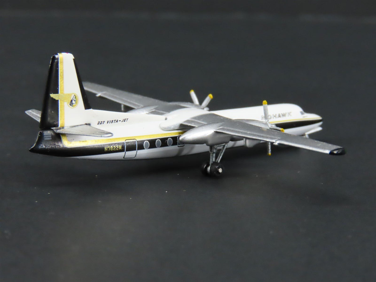 1:400 Scale Aero Classics Die-Cast Mohawk Fairchild FH-227B Vista-Jet N7822M