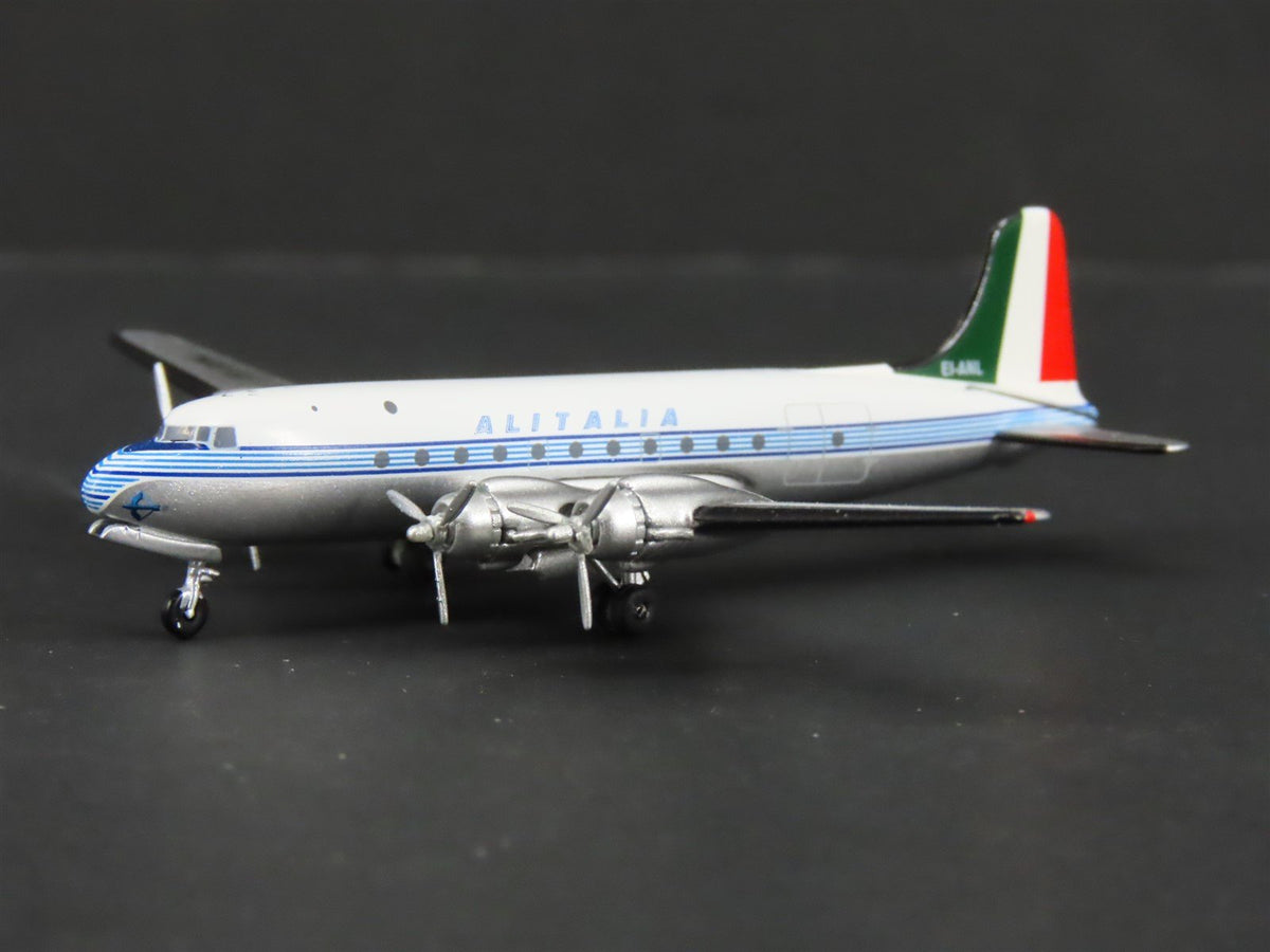 1:400 Scale Aero Classics Die-Cast Alitalia McDonnell Douglas DC-4-1009 Aircraft