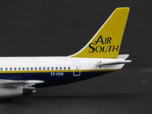 1:400 Scale Aero Classics AC-19006 Die-Cast Air South Boeing B-737-2P6 Aircraft