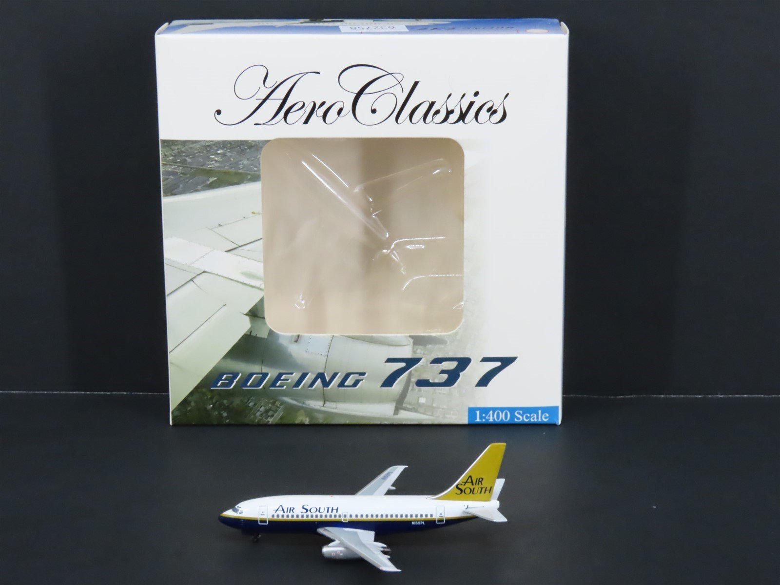 1:400 Aero Classics AC-19007 Die-Cast Air South Boeing B-737-242 Aircraft N159PL