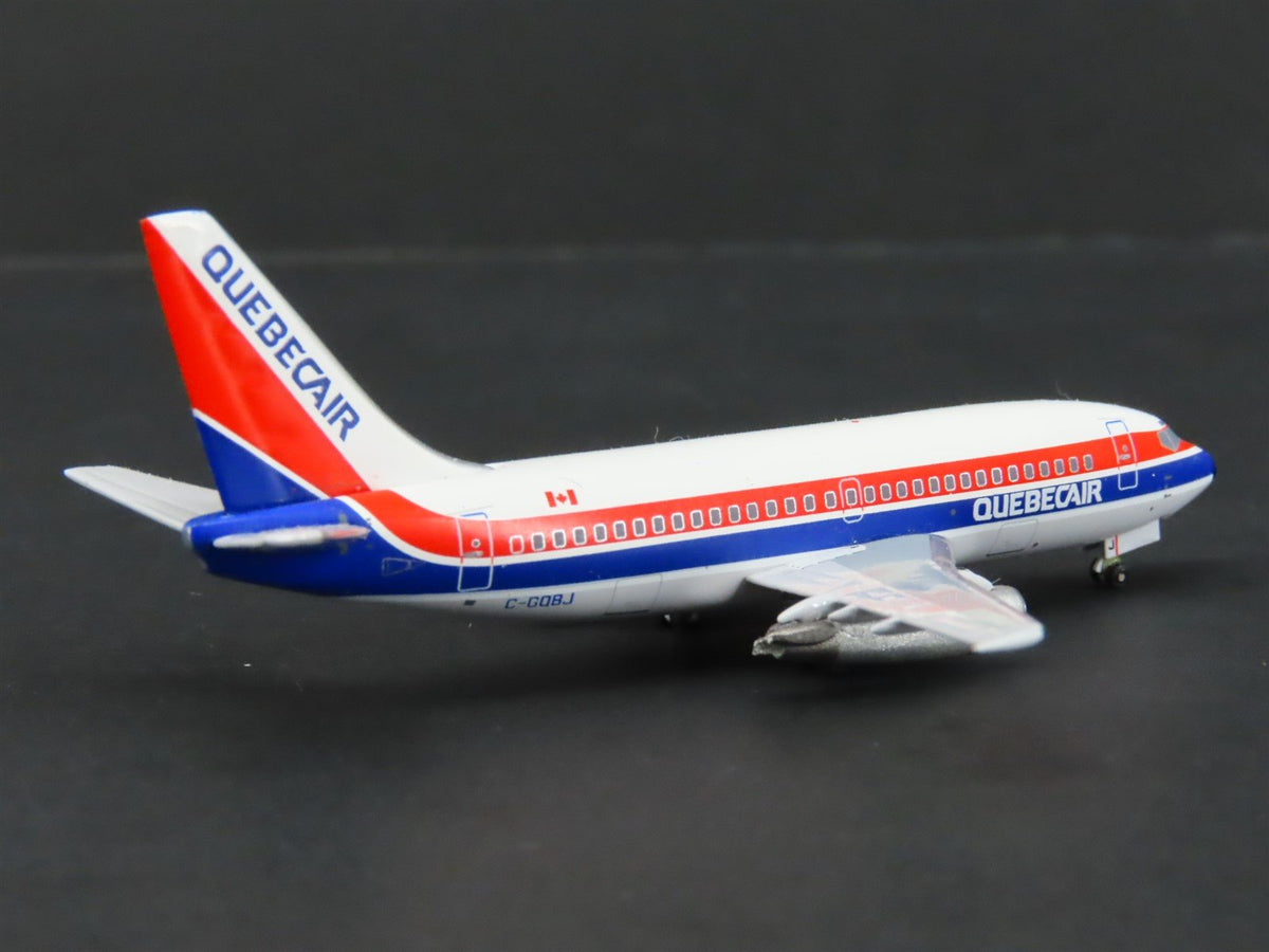 1:400 Aero Classics AC19228 Die-Cast Quebecair Boeing B-737-296 Aircraft C-GQBJ