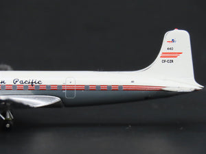 1:400 Aero Classics AC19153 Die-Cast CP McDonnell Douglas DC-6B Aircraft CF-CZR