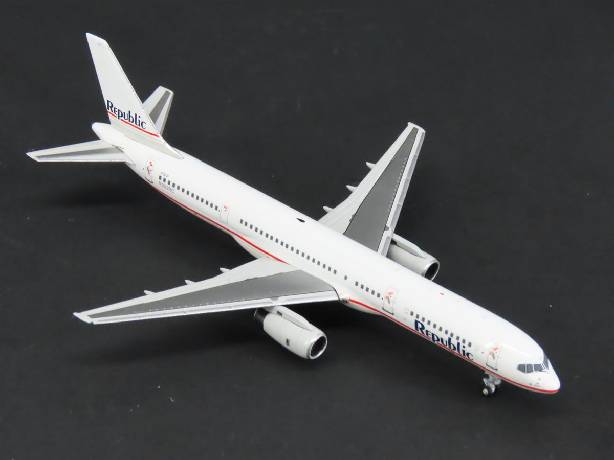 1:400 Scale NG Models 53027 Die-Cast Republic Boeing B-757-2S7 Aircraft N602RC