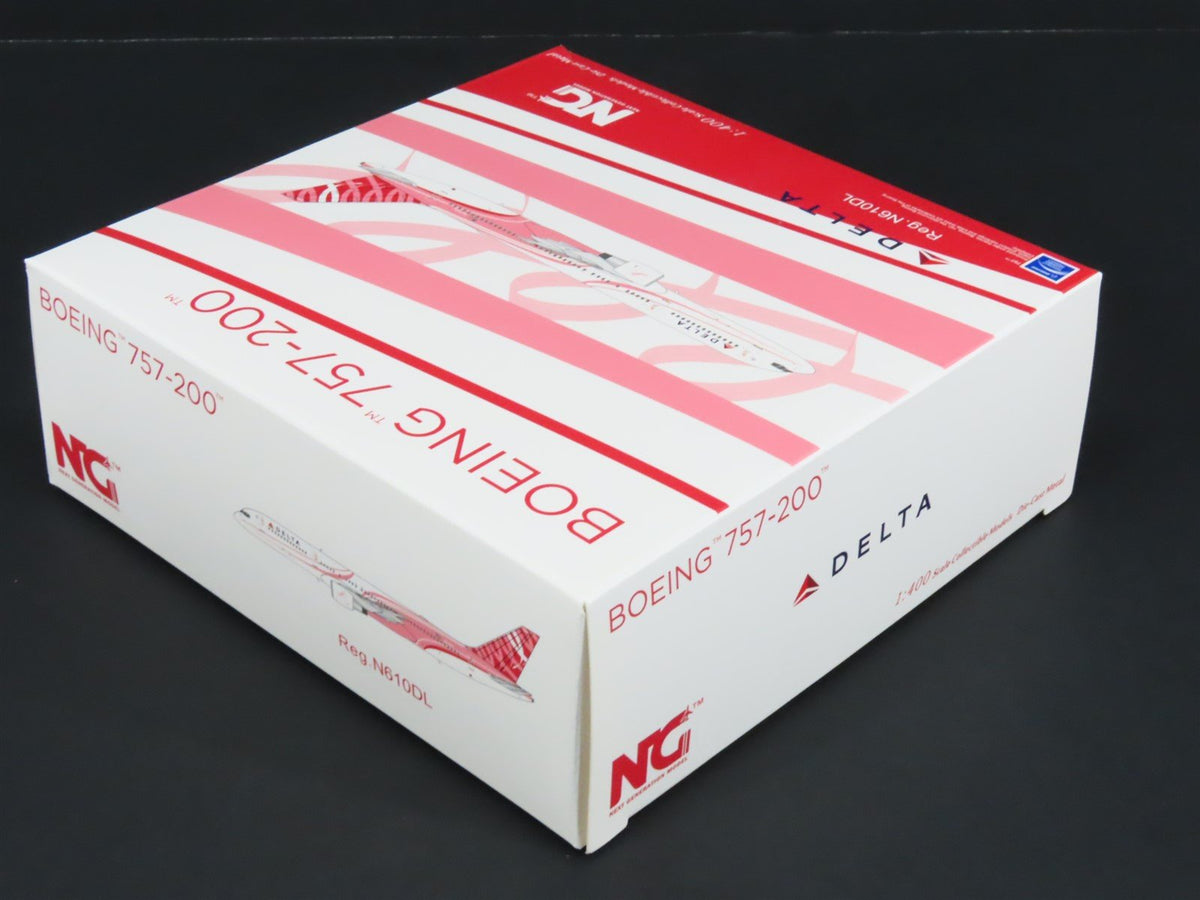 1:400 NG Models 53131 Delta Boeing &quot;Breast Cancer Awareness&quot; B-757-232 N610DL