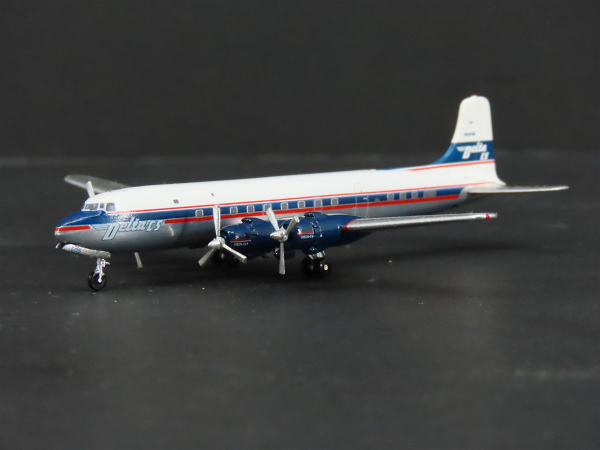 1:400 Aero Classics AC419488 Die-Cast Delta C&amp;S McDonnell Douglas DC-6 Aircraft